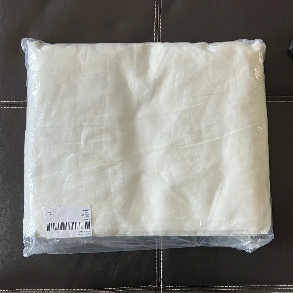 Quince 96x96 Linen light filtering Curtain panel Ivory